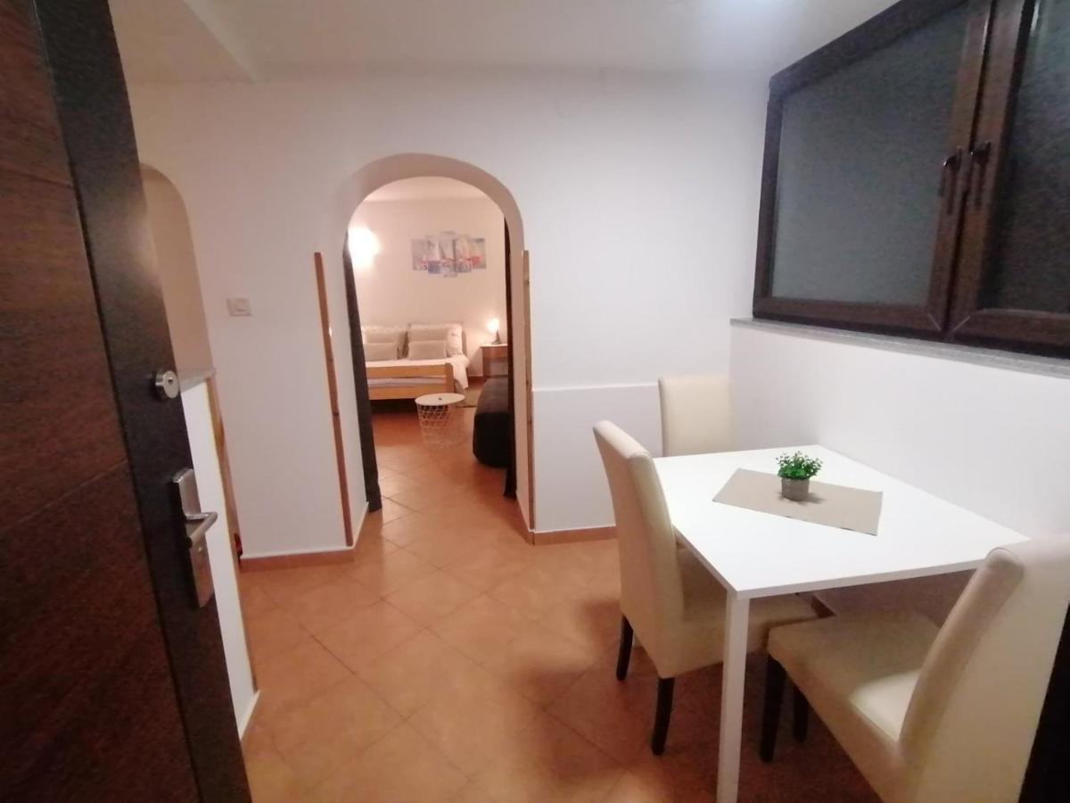 Apartments Pepe Novigrad Istria Esterno foto