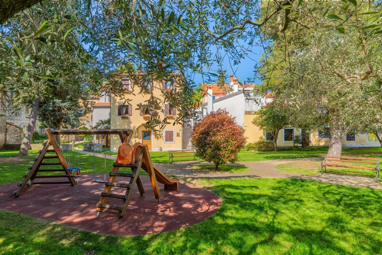 Apartments Pepe Novigrad Istria Esterno foto