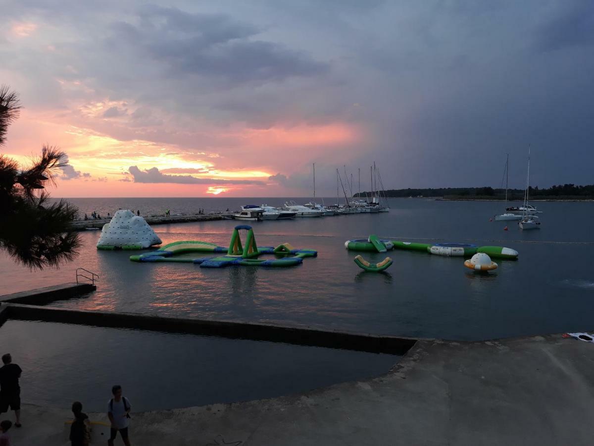 Apartments Pepe Novigrad Istria Esterno foto